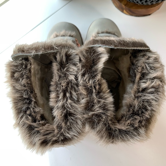 Lugz women's Adore Fur Classic Chukka Fashion Boot Size 7 - Picture 5 of 14